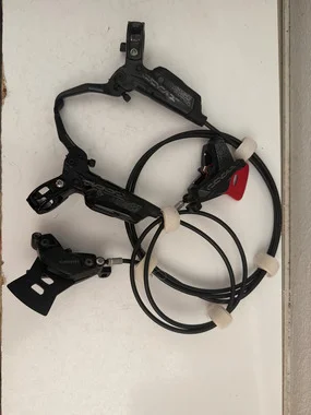 Sram Code RS zavore