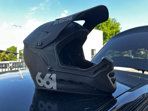 Fullface čelada 661 Reset Contour Black XL