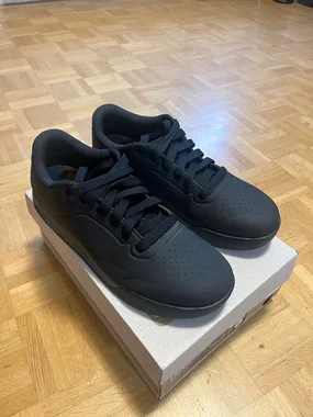 Chaussures VTT Giro Latch - Neuves
