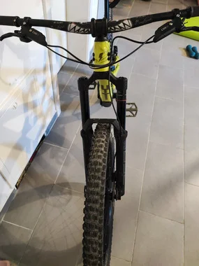 Yt Capra Core 1, 2024, S velikost