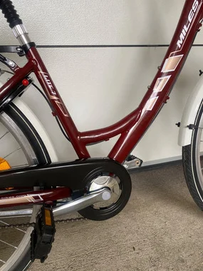 DAMEN-CITYBIKE MILES – 28 ZOLL – ALURAHMEN – WIE NEU