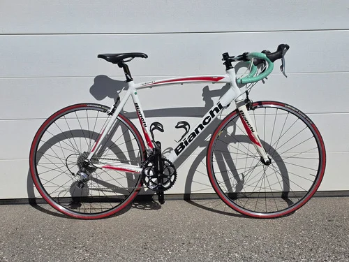 Bianchi Via Nirone 7 Rennrad, Baujahr 2012 (Größe 55)