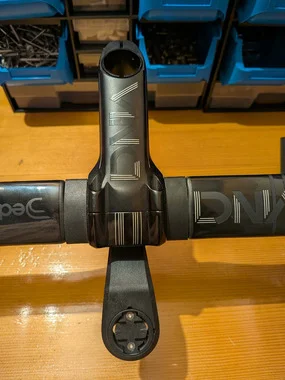 Cockpit in carbonio Deda Vinci