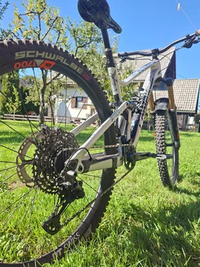 Lapierre Spicy CF 7.9 L