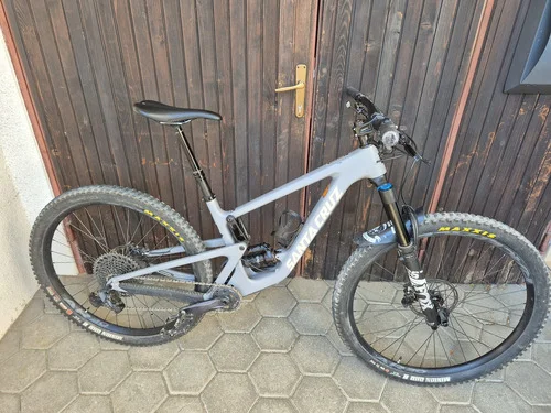 Santra Cruz Hightower 2 C S-KIT velikost M