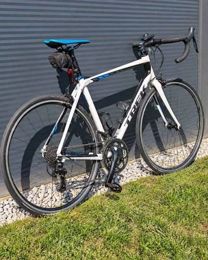 Trek Domane 2.3 velikost 56