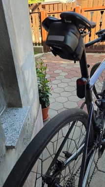 Giant Defy Advanced 1 105 Di2 Carbon