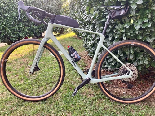 Gravel-Bike Cube nuroad c62, L