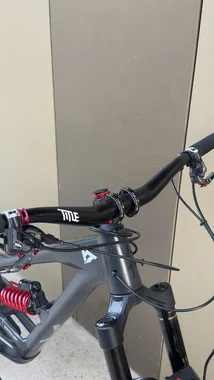 yt capra custom build