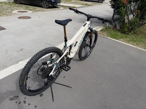 Pivot Shuttle AM Pro velikost L jako nové