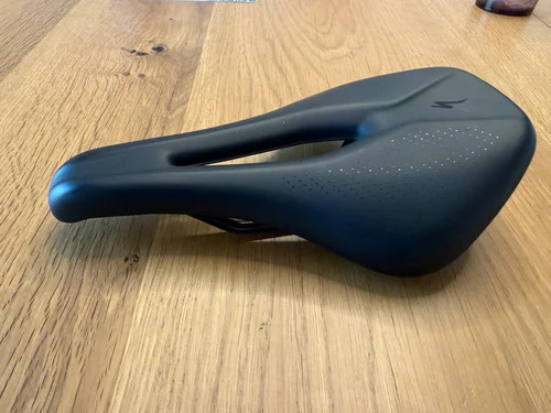 Sedlo Specialized Power 143mm