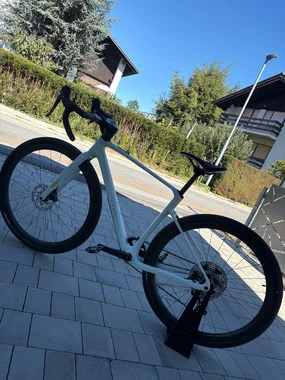 Cube Nuroad C:62 ONE 2027 (S velikost)