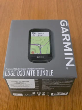 Cyklopočítač GARMIN EDGE 830 - MTB bundle (jako nový)