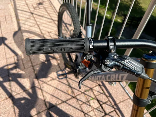 Santa Cruz V10 CC X01 29 L 2020