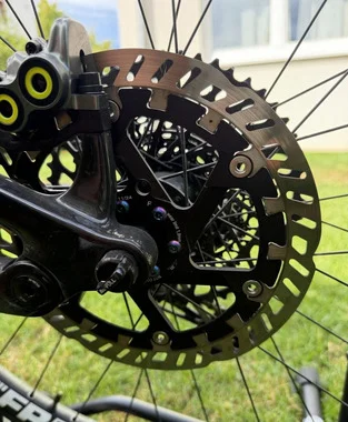 Canyon Torque cf9