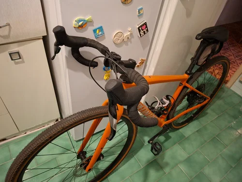 Specialized GRAVEL DIVERGE