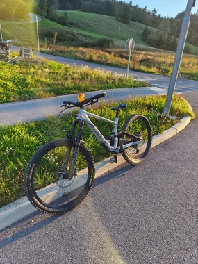 Specialized Enduro Comp 2023
